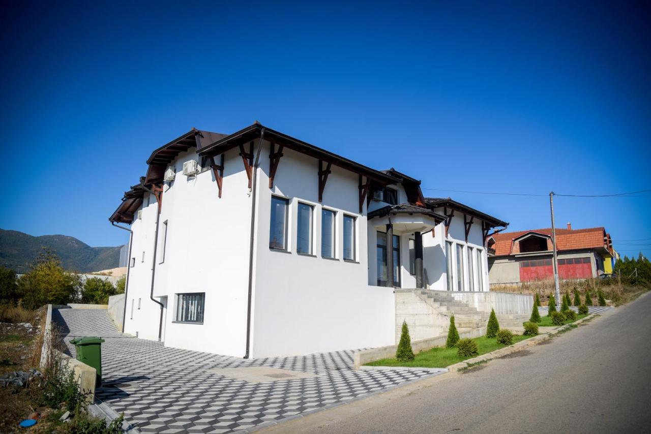 Prenociste Adria Aparthotel รานเย ภายนอก รูปภาพ