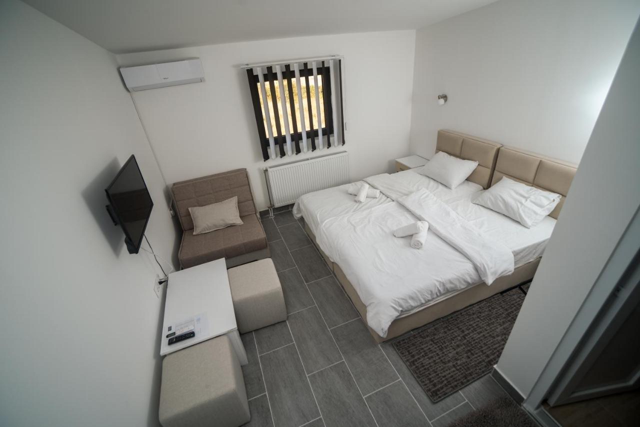 Prenociste Adria Aparthotel รานเย ภายนอก รูปภาพ