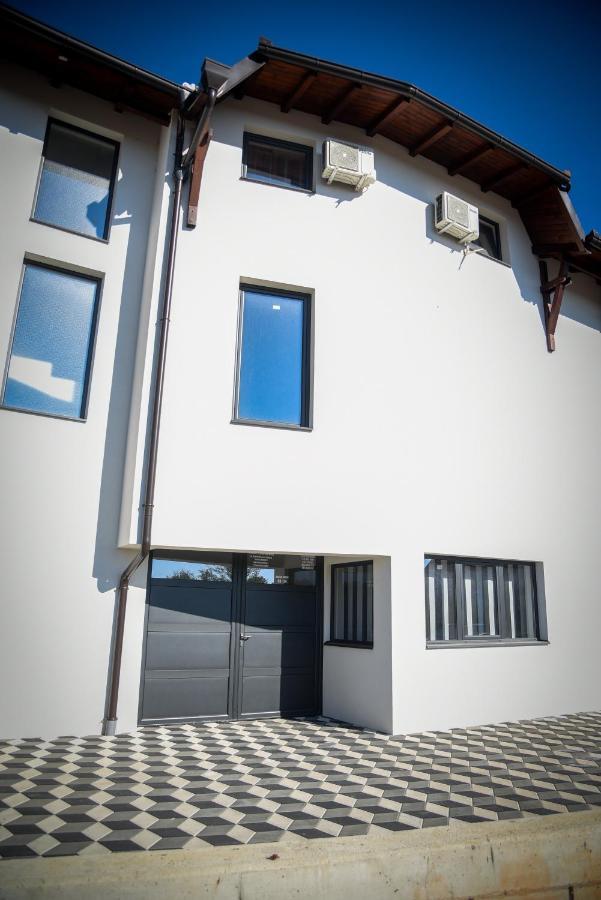 Prenociste Adria Aparthotel รานเย ภายนอก รูปภาพ