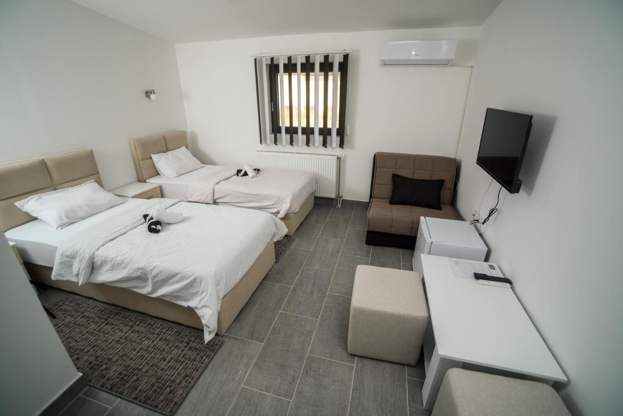 Prenociste Adria Aparthotel รานเย ภายนอก รูปภาพ